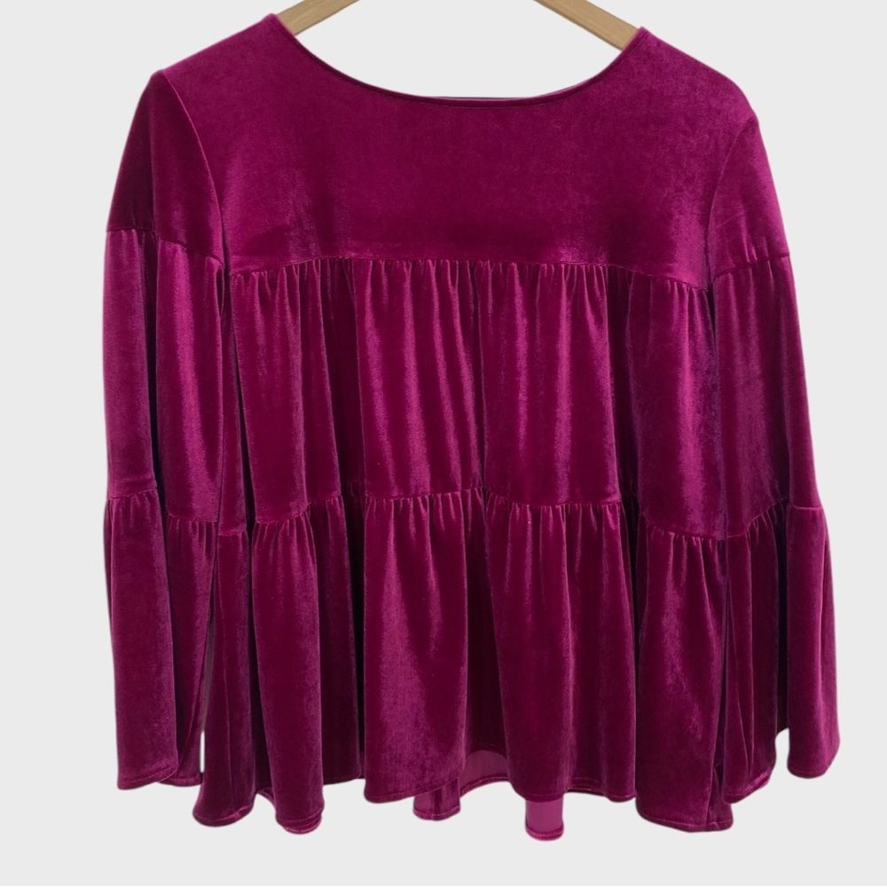 LaRoque Fuchsia Velvet Tiered Bell Sleeve Shirt Size Medium